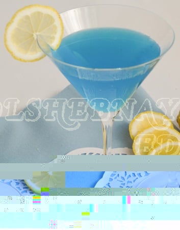 Голубой Мартини (коктейль) 2.jpg