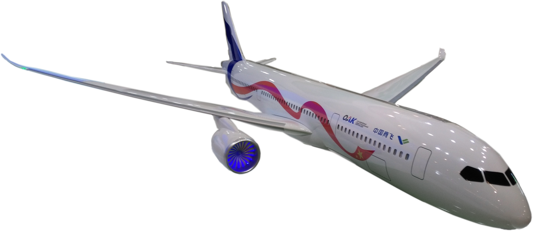 Файл:Paris Air Show 2017 COMAC C929 right front cropped.png