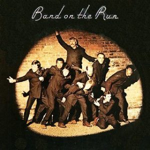 Обложка альбома «Band on the Run» (Пола Маккартни и Wings, 1973)