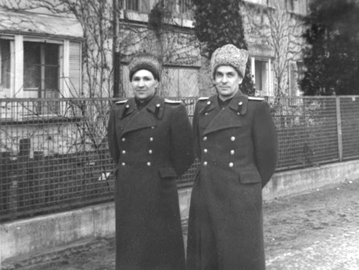 Файл:Colonels A.V. Merkulov and S. S. Lukyanov. Group of Soviet Occupation Forces in Germany.png