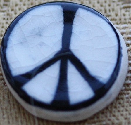 Файл:First peace badge.jpg