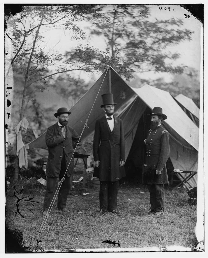 Файл:Pinkerton Lincoln and McClernand.jpg