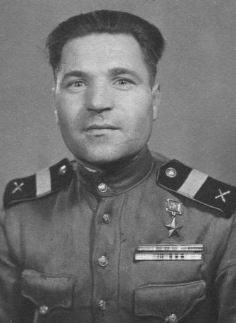 Незнакин Алексей Тарасович.jpg
