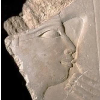 King unas of egypt being suckled by a unknown goddess (Unas).jpg