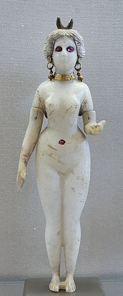 Файл:Statuette Goddess Louvre AO20127.jpg