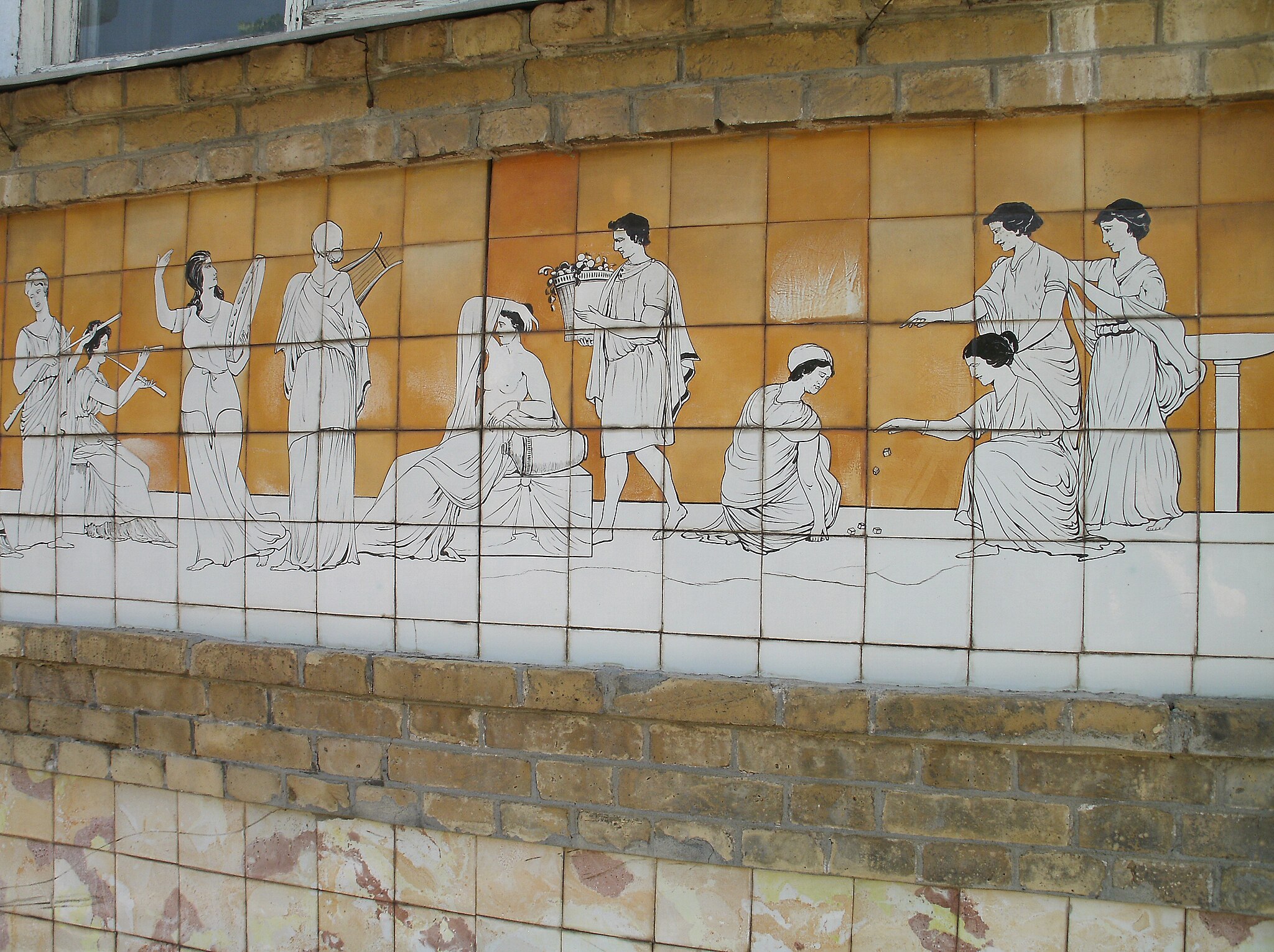 Панно, изображающее сцены купания в римских термах