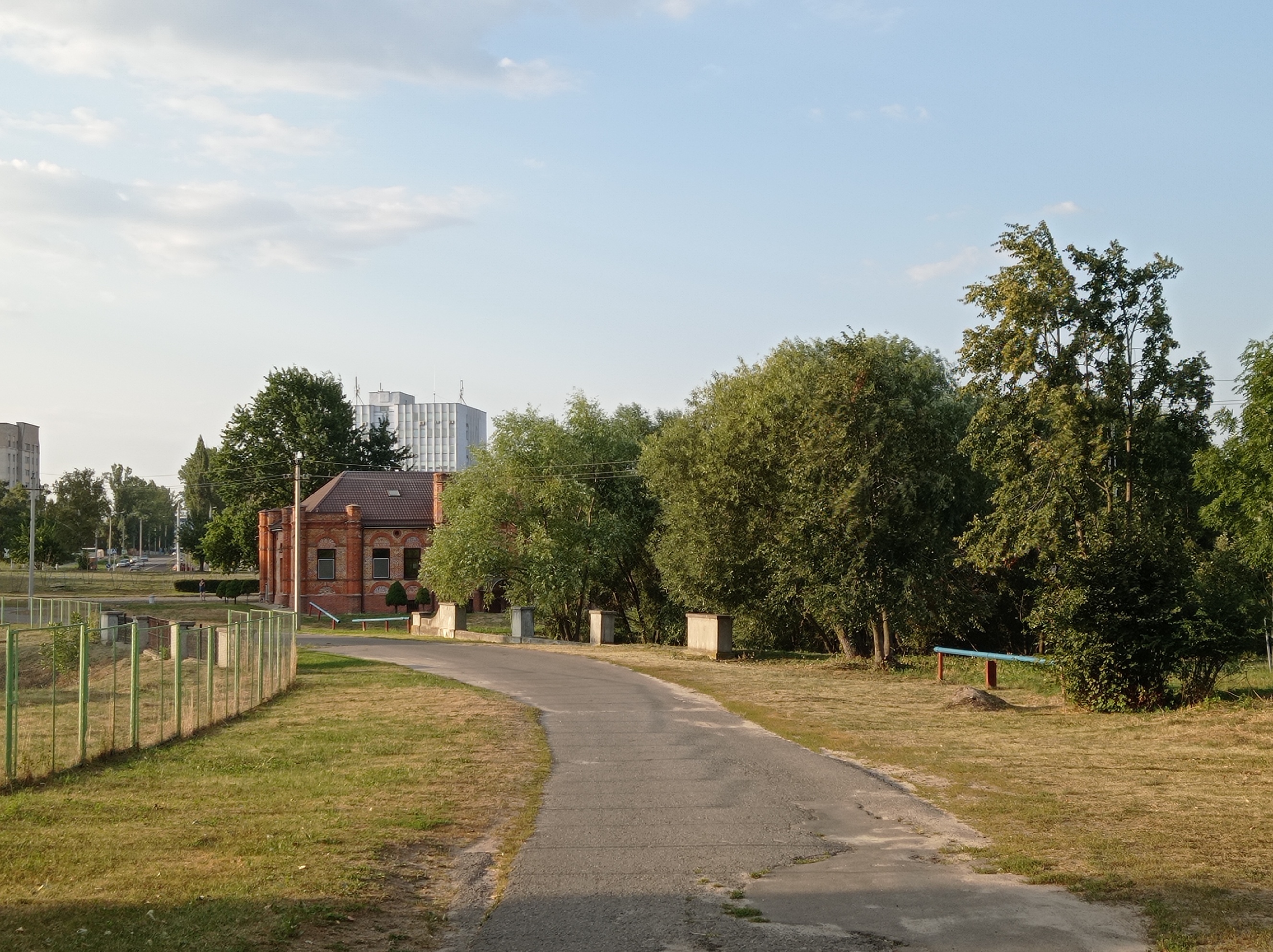 К усадьбе XIX в., 2022 г.
