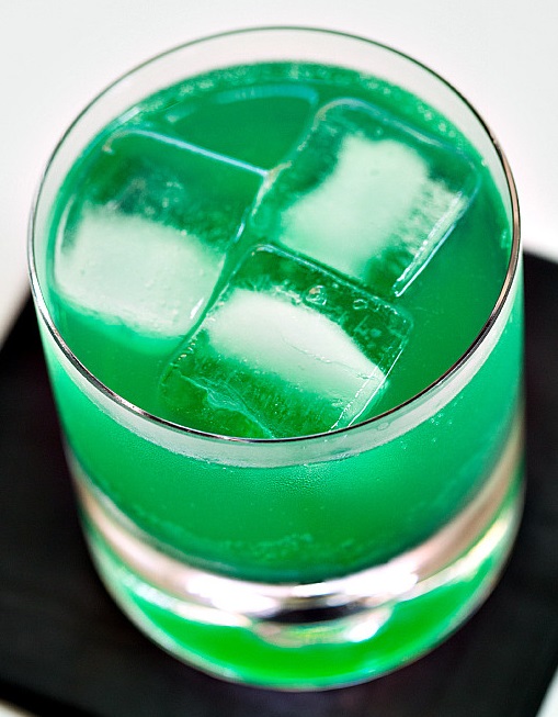 Файл:Зелёный дьявол (коктейль).jpg
