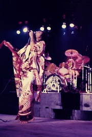Файл:Queen Nagoya 23 03 1976.jpg