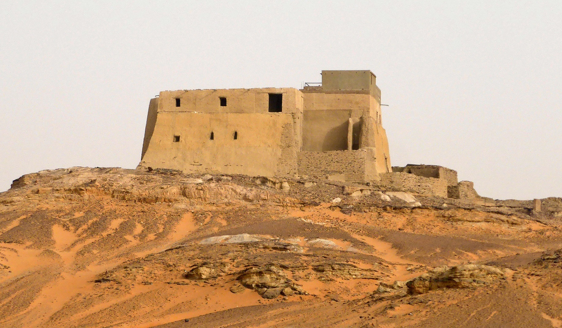 Файл:Dongola Throne Hall.jpg