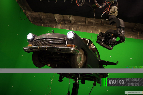 Файл:Чёрная Молния - съёмки летающего автомобиля в студии.jpg