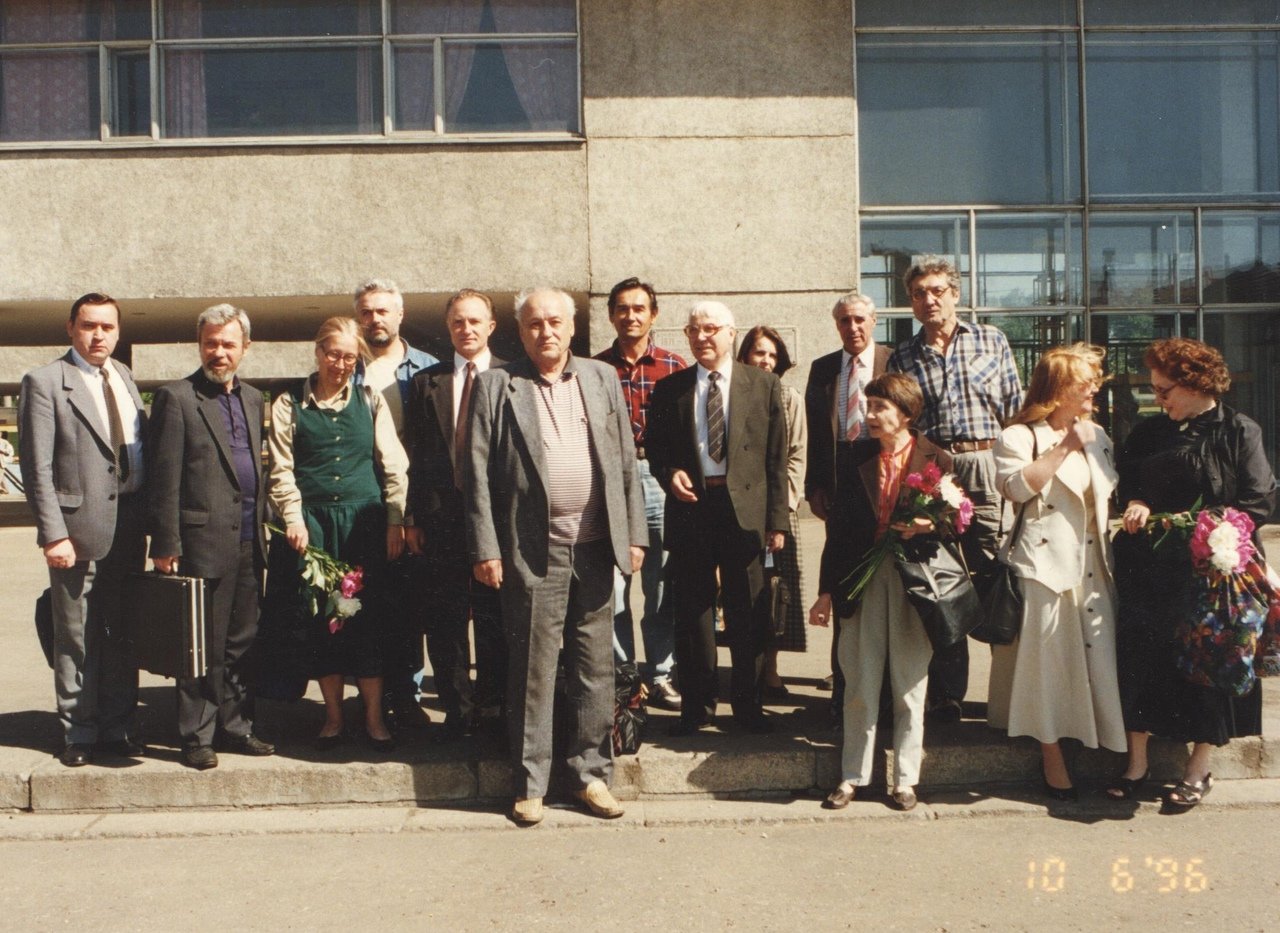 Участники Белинской Всероссийской научной конференции. 2001 год