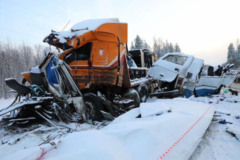 Файл:2016 HMAO Yugra bus disaster.jpg