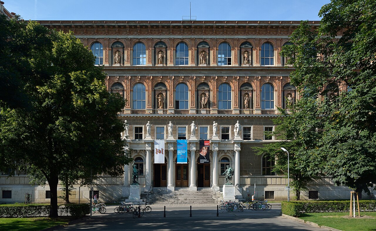 Akademie der bildenden Kuenste DSC 2400w 2.jpg