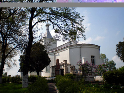Файл:Saints Constantine and Helen Church Chisinau.jpg