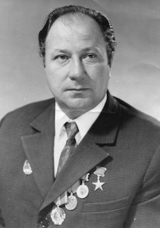 Буняев, Юрий Михайлович.jpg