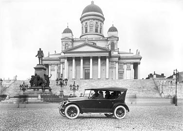 Собор в 1920-е годы (фотография Эрика Сундстрёма[2])