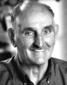 Bruce Dawe.jpg