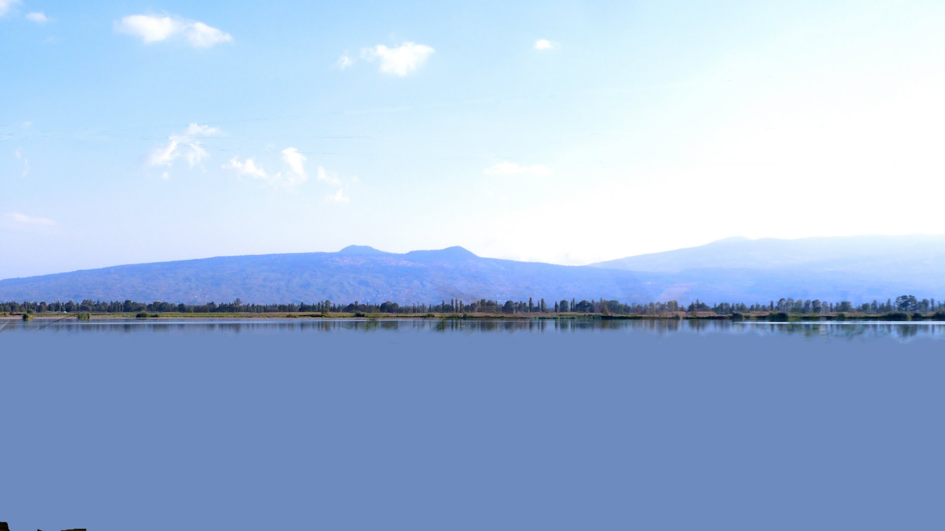Файл:Lake Chalco 2.jpg